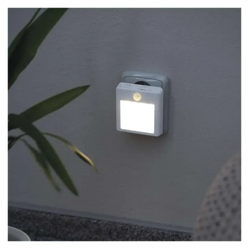 Orientačné svietidlo Emos P3319 LED 0,5W 3000K 230V IP20